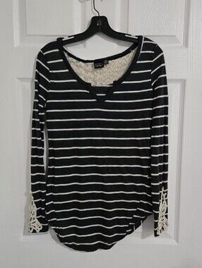 Eye Candy Striped Crochet Lace Tunic Shirt Womens XL Boho Long Sleeve